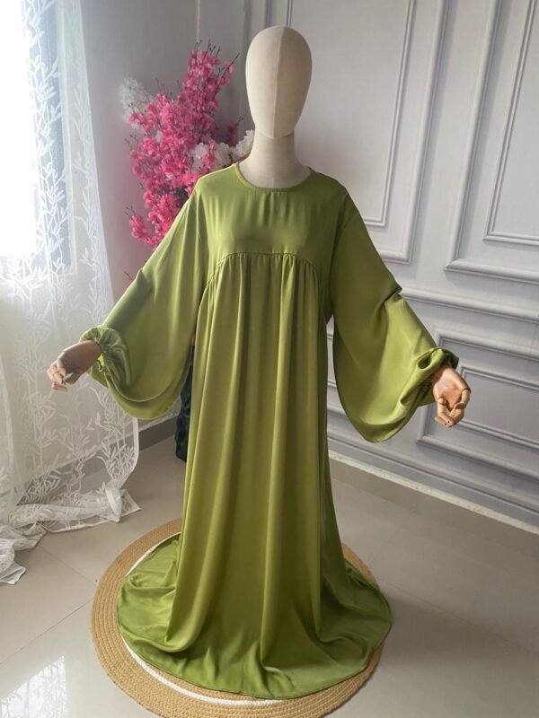 Crimson Grace – Premium Grass Green Korean Nida Abaya with Matching Hijab